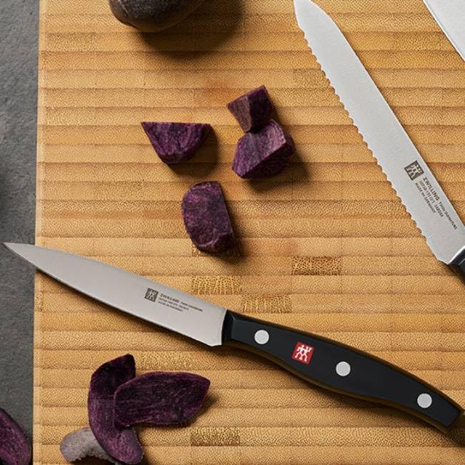 ZWILLING Twin Signature 6-inch Utility Knife, Razor-Sharp, Made in Company-Owned German Factory with Special Formula Steel perfected for almost 300 Years, Dishwasher Safe