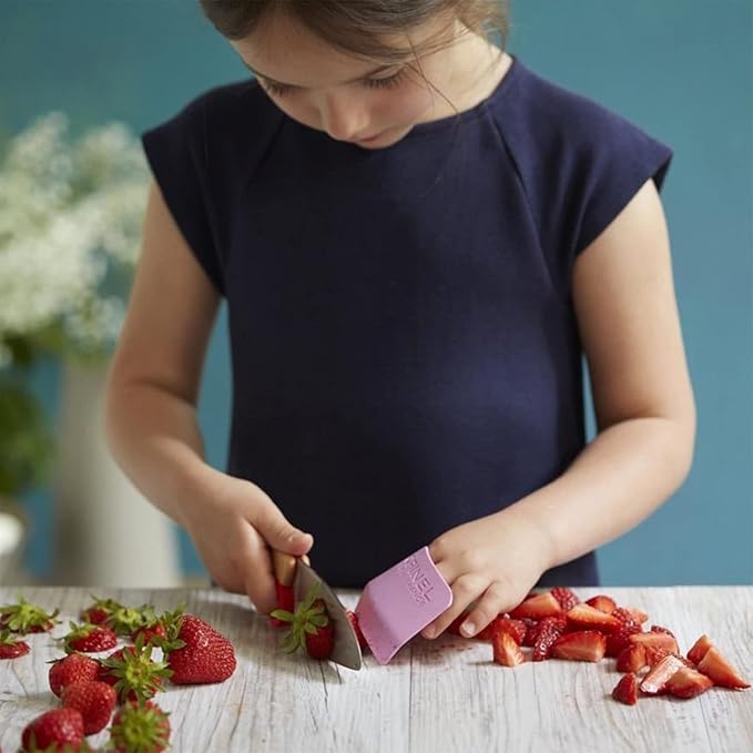 Opinel Le Petit Chef Knife Set, Chef Knife with Rounded Tip, Fingers Guard, For Children, Teaching Food Prep and Kitchen Safety, 2 Piece Set, Made in France