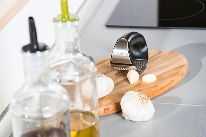 Leifheit Garlic-King Proline Garlic Press Rocker, Time Saving, Durable Strong Mincer Tool - Easy to Use & Clean Crusher, Dishwasher Safe, Kitchen Gadget Smasher, Black/Silver