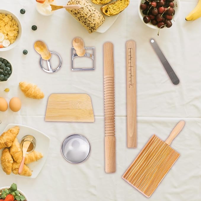 10 Pcs Pasta Making Tools Kit, Wooden Threaded Rolling Pin, Rolling Pin With Scales, Gnocchi Board, Dough Scraper, Dumpling Maker, 5 Ravioli Stamp Maker Cutter For Pasta Maker And Kitchen DIY Gift