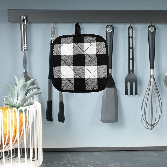 Joyhalo 4 Pack Pot Holders for Kitchen,Cotton Oven Holder with Great Heat Resistance,Non Slip Hot Pads for Kitchen Clearance,Black and White