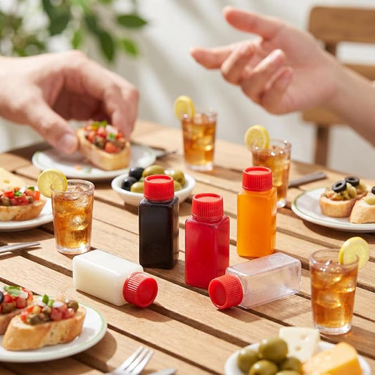 PRETYZOOM 100 Pcs Mini Condiment Bottles, Small Sauce Containers, Seasoning Packets with 0.2 Oz Small Bottles for Vinegar Soy Takeout Meals, On-the-Go Dining, Convenient Spice, Condiment Liquid