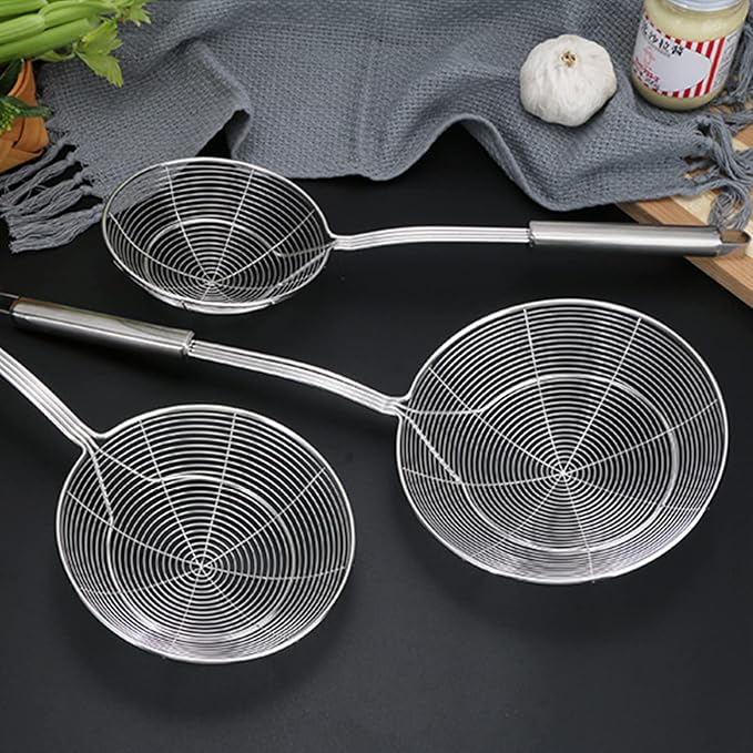 Tenta tenta kitchen Solid Stainless Steel Spider Strainer Skimmer Ladle for Cooking and Frying, Kitchen Utensils Wire Strainer Pasta Strainer Spoon. (7 inch 1pc)