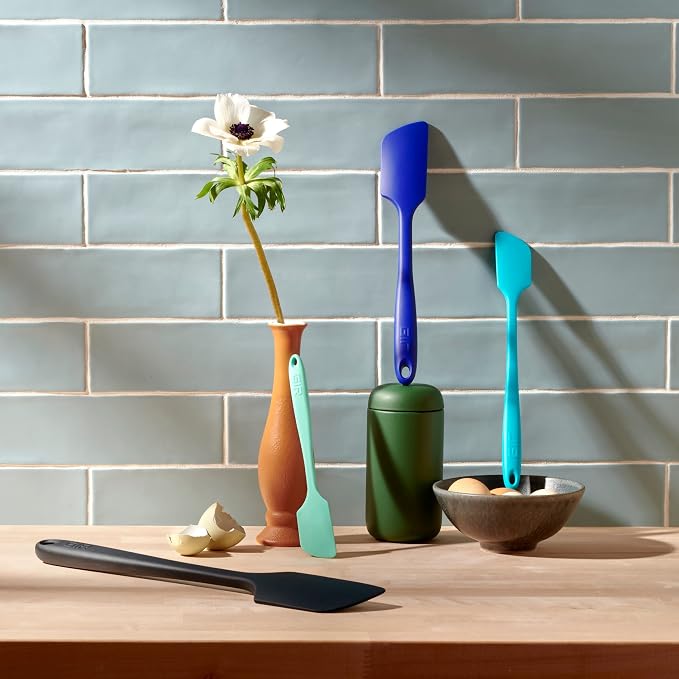 GIR: Get It Right Silicone Kitchen Spatula - Non-toxic Cooking Utensils for Nonstick Cookware, Cooking and Baking, Ultimate - 11IN - Red