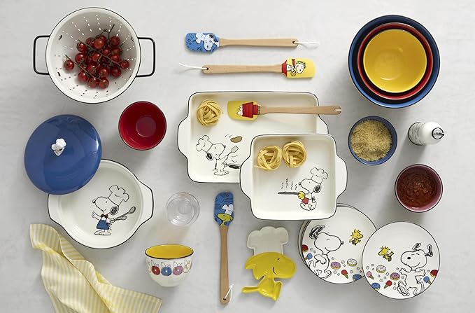 Lenox Home And Kitchen, Chef Snoopy Oil Bottle, Porcelain Material, Kitchen Gadgets, Oil Dispenser Bottle, Table Decor And Accessories, Snoopy Peanut Design, Home (White, 1 Piece, 11 Ounce Capcity)