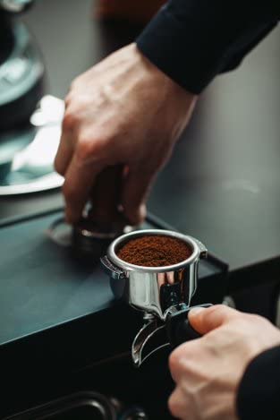 Bristot Moka Oro Ground Coffee | Italian Ground Espresso | Medium Roast | 16 Bags
