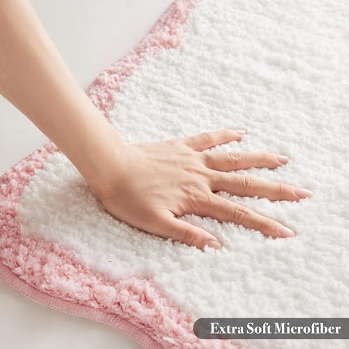 Ohocut Luxury Microfiber Scalloped Runner Rug, White Bath Rug with Pink Scalloped Piping Cute Aesthetic Bath Mat for Bathroom, Tub, Floor Carpet, Sink, Shower, Anti Slip, Extra Soft, Absorbent, 47x24