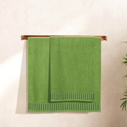 BELIZZI HOME Cotton 2 Pack Oversized Bath Towel Set 28x55 inches, Large Bath Towels, Ultra Absorbant Compact Quickdry & Lightweight Towel, Ideal for Gym Travel Camp Pool - Kiwi Green