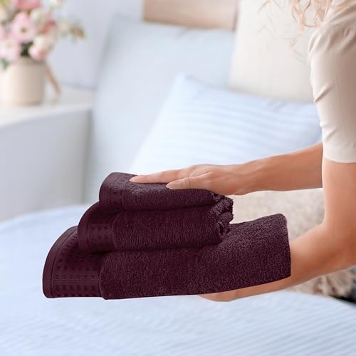 GLAMBURG Ultra Soft 3 Pack Cotton Towel Set, Contains a Bath Towel 28x55 inch, a Hand Towel 16x24 inch & a Wash Coth 12x12 inch, Ideal Everyday use, Compact & Lightweight - Burgundy
