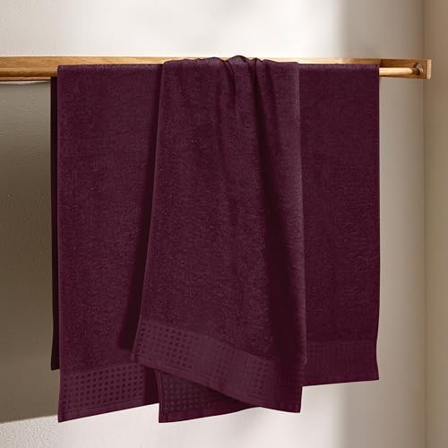 GLAMBURG Ultra Soft 4 Pack Oversized Bath Towel Set 27x54 inches, 100% Cotton Bath Towels, Highly Absorbant Compact Quickdry & Lightweight Towel, Ideal for Gym Travel Camp Pool - Burgundy