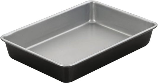Cuisinart 13 by 9-Inch Chef's Classic Nonstick Bakeware Cake Pan, Silver