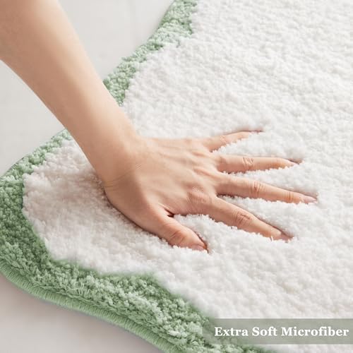 Ohocut Luxury Microfiber Scalloped Runner Rug, Sage Green Scalloped Piping White Long Bathroom Rug Cute Aesthetic Bath Mat for Bathroom, Tub, Sink, Shower, Anti Slip, Extra Soft, Absorbent, 47x24