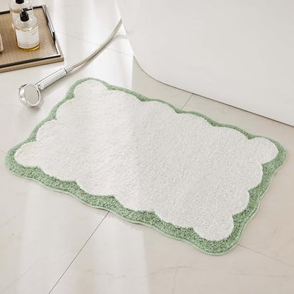 Ohocut Luxury Microfiber Bathroom Rugs, White Bath Rug with Sage Green Scalloped Piping Cute Aesthetic Spring Bath Mat for Bathroom, Tub, Floor Carpet, Sink, Shower, Anti Slip, Absorbent, 26x16