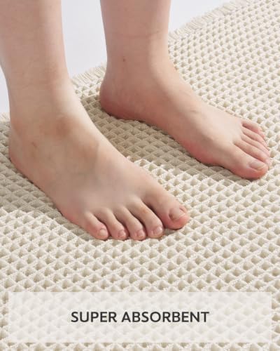 tchdio Waffle Bath Mat-Runner Rug, Super Absorbent Non Slip Bath Mats for Bathroom Machine Washable Long Rugs with Tassels, Bath Rugs for Bathroom Floor Beside Tub, 2' x 4'(24" x 48"), Pale Beige