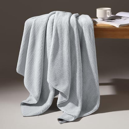 REDKISS 6 Piece Premium Towel Set, 2 Bath, 2 Hand, and 4 Wash Cloths, Ultra-Fiber Coral Fleece, Highly Absorbent Towels for Bathroom, Gym, Hotel, and Spa, Ideal for Everyday use, Light Grey