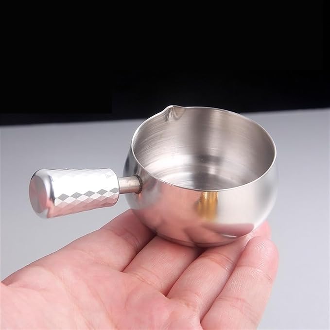 Gravy Boat Coffee Measuring Cup, Hand Drawn Can, Extraction Ounce Cup, Stainless Steel Calf Milk Pot Gravy Jug(Silver,Large)
