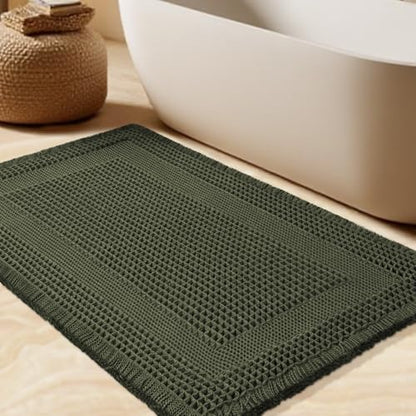 Waffle Bath Mat, Boho Woven Modern Bath Rug Absorbent Non Slip, Ultra Soft Bathroom Mats, Machine Washable Knit Bath Rugs with Tassels for Bathroom, Bedroom, Kitchen, Shower, Tub, 36"x24", Dark Green