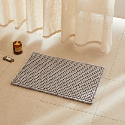 TYUU Waffle Bath Mat, Small Boho Bathroom Rugs Non Slip 24x16 Light Grey