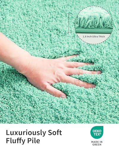 ILANGO Spa Blue Bathroom Rugs 32" × 20" Non Slip & Super Absorbent Extra Thick Soft, Washable Bath Mat for Floor, Microfiber Plush Shaggy Bath Rug with Rubber for Bathtub Shower Room Sink