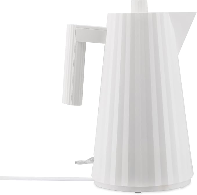 Alessi Plissé MDL06 W/UK Design Electric Kettle, Thermoplastic Resin, 2400 W, 170 cl, White, 21.5 x 33.5 x 21.5