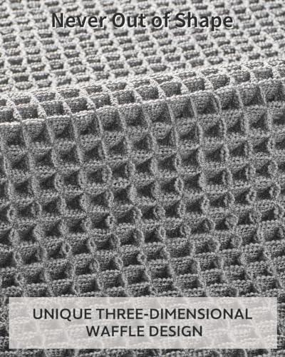 tchdio Waffle Bath Mat-Runner Rug, Super Absorbent Non Slip Bath Mats for Bathroom Machine Washable Long Rugs with Tassels, Bath Rugs for Bathroom Floor Beside Tub, 2' x 4'(24" x 48")