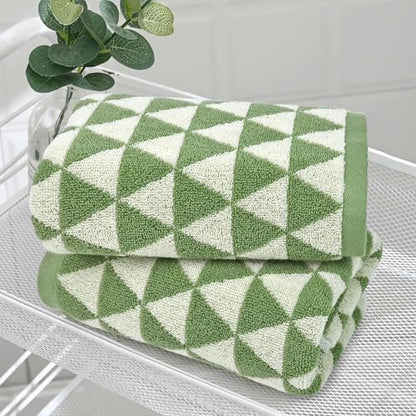 Jacquotha Hand Towels Green (Geometric Triangle)