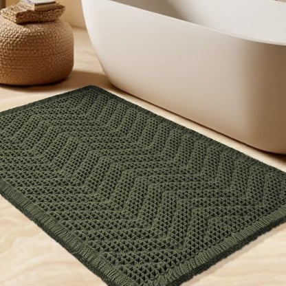Waffle Bath Mat, Boho Woven Modern Bath Rug Absorbent Non Slip, Ultra Soft Bathroom Mats, Machine Washable Knit Bath Rugs with Herringbones for Bathroom, Bedroom, Kitchen, Shower, 32"x20", Dark Green