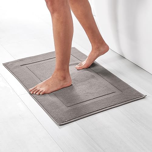 Amazon Basics Banded Bathroom Bath Rug Mat, Machine Washable, 100% Cotton, 31" x 20", Powder Gray (Pack of 2)