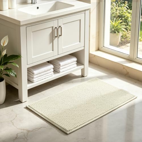 SUBRTEX Bathroom Rugs Chenille Bath Rug Soft Short Plush Bath Mat Soft Shower Mat Water Absorbent Shower Mat Quick Dry Machine Washable(Cream White,18" x 24")