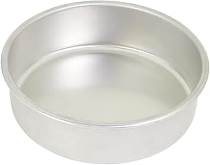Chicago Metallic 8 Inch Round Cake Pan, Heavy-Gauge Recycled Aluminum Baking Pan with Wire-Reinforced Rim for Even Baking, Layer Cakes, Cheesecakes, Casseroles and Quiches