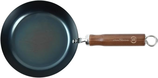 Crafted in Japan. Trusted by Chefs. Japanese Carbon Steel Frying Pan – Precision-Formed, Pre-Seasoned & Lightweight, Chef-Designed for High-Heat Control (7.9 inches)