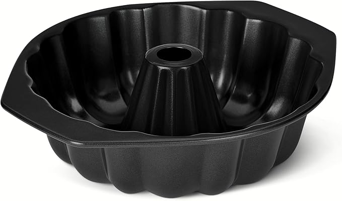 Amazon Basics Nonstick Carbon Steel Fluted Cake Pan, Dishwasher and Oven-Safe, 10 inch, Black