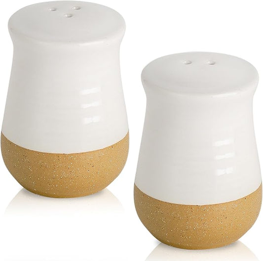 Hasense Salt and Pepper Shakers Set, Ceramic White Salt Shaker for Kitchen Counter, Cute Pepper Shakers, Refillable Spice Shaker Set for Kitchen Counter, Farmhouse Home Kitchen Decor