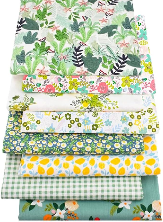 Fabric, 8 pcs/lot Fat Quarter Fabric Bundles 100% Cotton 19.69" x 19.69" (50cm x 50cm) Quilting Cotton Craft Pre-Cut Squares Sheets for Patchwork Sewing Quilting Crafting, Floral Pattern.