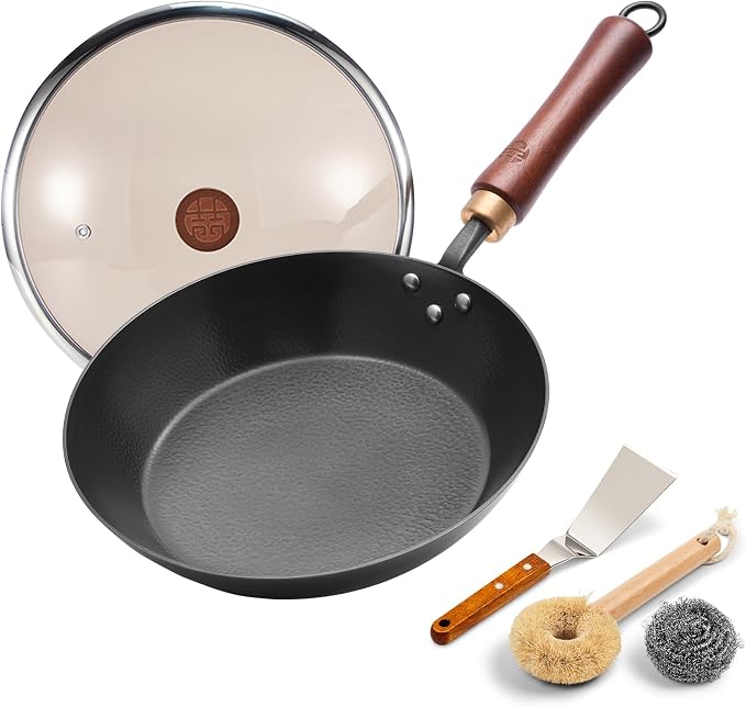 WANGYUANJI 10.2" Iron Skillet with Glass Lid & Spatula, Flat-Bottom Hand-Hammered Frying Pan, Uncoated & Unseasoned Small Iron Wok for Induction, Gas & Electric Stoves