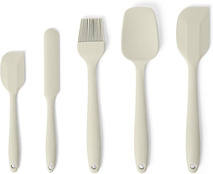 Amazon Basics Silicone Spatulas, 5-Piece Set, Heat-Resistant, Food-Grade, BPA-Free, Non-Slip Handle, Safe for Nonstick Cookware, Dishwasher-Safe, Linen Gray