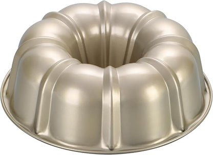 P&P CHEF 10 Inch Light Gold Non-stick Cake Pan, Carbon Steel Fluted Tube Round Baking Pan for Pound Cake, 10-Cup Large Capacity Bakeware, Healthy & Heavy Duty, 1 Piece