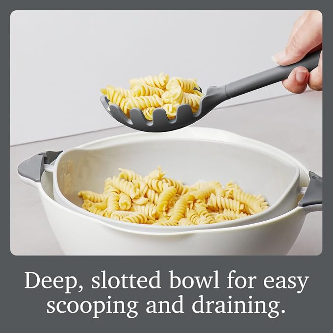 Tovolo Pasta Claw Spaghetti Spoon Scoop Charcoal Gray Silicone Pasta Spoon with Teeth, BPA Free Silicone Pasta Fork for Serving Spaghetti Linguine and Noodles, Heat Safe Pasta Serving Spoon