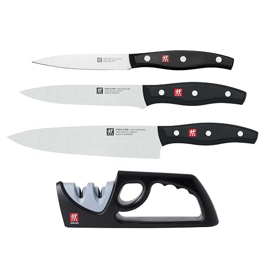 ZWILLING Twin Signature 4-Piece Razor-Sharp German Knife Set, Made in Company-Owned German Factory with Special Formula Steel perfected for almost 300 Years, Dishwasher Safe
