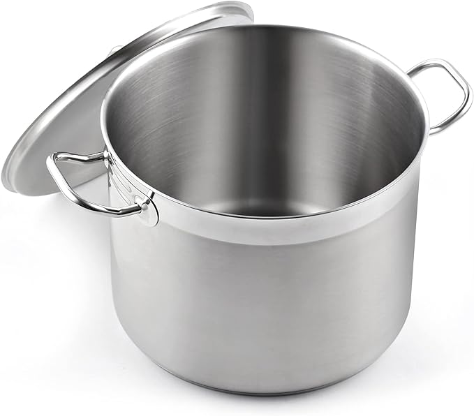 Cooks Standard Professional 24 Quart Stainless Steel Stock Pot, Heavy Duty Induction Soup Pot with Lid, Large Stockpot for Cooking Pasta, Soup, Oven & Dishwasher Safe, Compatible with Most Stovetops