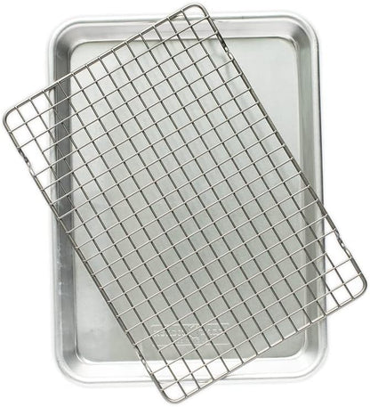 Nordic Ware Naturals® Quarter Sheet with Oven-Safe Nonstick Grid & 1/8 Sheet Pan, 1-Pack, Aluminum