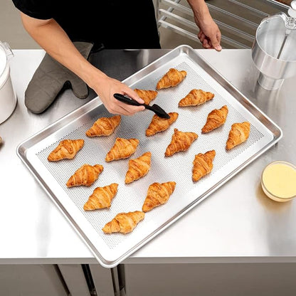 Restaurantware Met Lux 26 x 18 x 1 Inch Baking Sheet Pan 1 Perforated High Temp Baking Sheet - Full-Size Freezable Silver Aluminum Potato Chip Baking Tray Dishwasher-Friendly