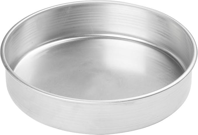 Winco Heavy-Duty Round Aluminum Layer Cake Pan, 9" x 2"