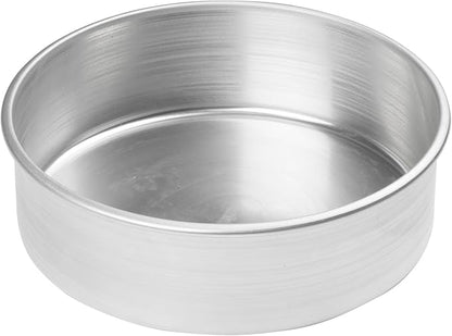 Winco Heavy-Duty Round Aluminum Layer Cake Pan, 9" x 3"