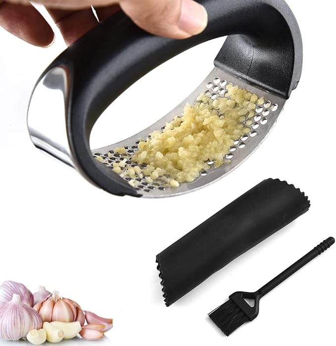Garlic Press - Stainless Steel Rust Proof & Dishwasher Safe Garlic Mincer, Durable Garlic Crusher with Peeler, Brush, Easy to Clean & Squeeze, Kitchen Essential Gadgets Tool for Garlic, Ginger, Spices