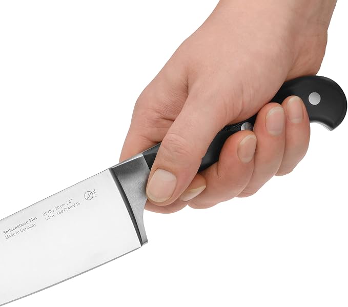 WMF Santoku Chef's Knife Spitzenklasse Plus Length 32 cm Blade Length 18 cm Performance Cut Made in Germany Forged Special Blade Steel Seamlessly Riveted Plastic Handle
