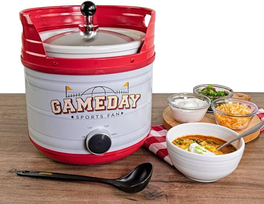 Nostalgia Game Day 4-Quart Kickin' Keg Slow Cooker with Lid and Ladle, Long-Lasting Ceramic Material and Keg-Like Appearance, Cooks Chicken Wings, Meatballs, Chilli, Cheese, Soup, Stews, and More