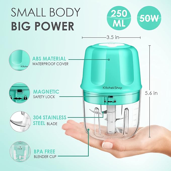 Rechargeable Portable and Cordless Mini Food Processor 300ML with Stainless Steel Blade, Electric Garlic Chopper Vegetable Chopper Blender for Nuts Chili Onion Minced Meat and Spices BPA-Free(Green)