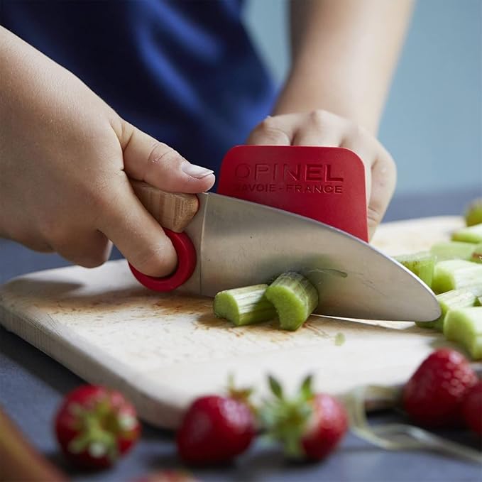 Opinel Le Petit Chef Complete 3 Piece Kitchen Set, Chef Knife with Rounded Tip, Fingers Guard, Peeler, For Children and Teaching Food Prep and Kitchen Safety, Made in France
