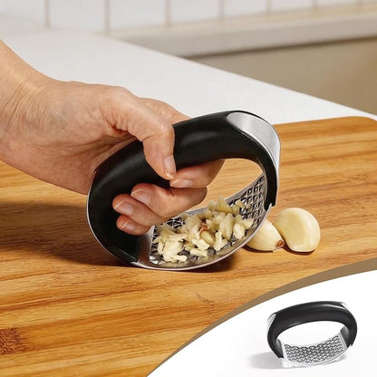 Garlic Press Rocker, Stainless Steel Garlic Mincer with Triangular Holes Effortless Squeeze for Weak Hands, Easy to Clean, Medium Garlic Crusher for Home Kitchen